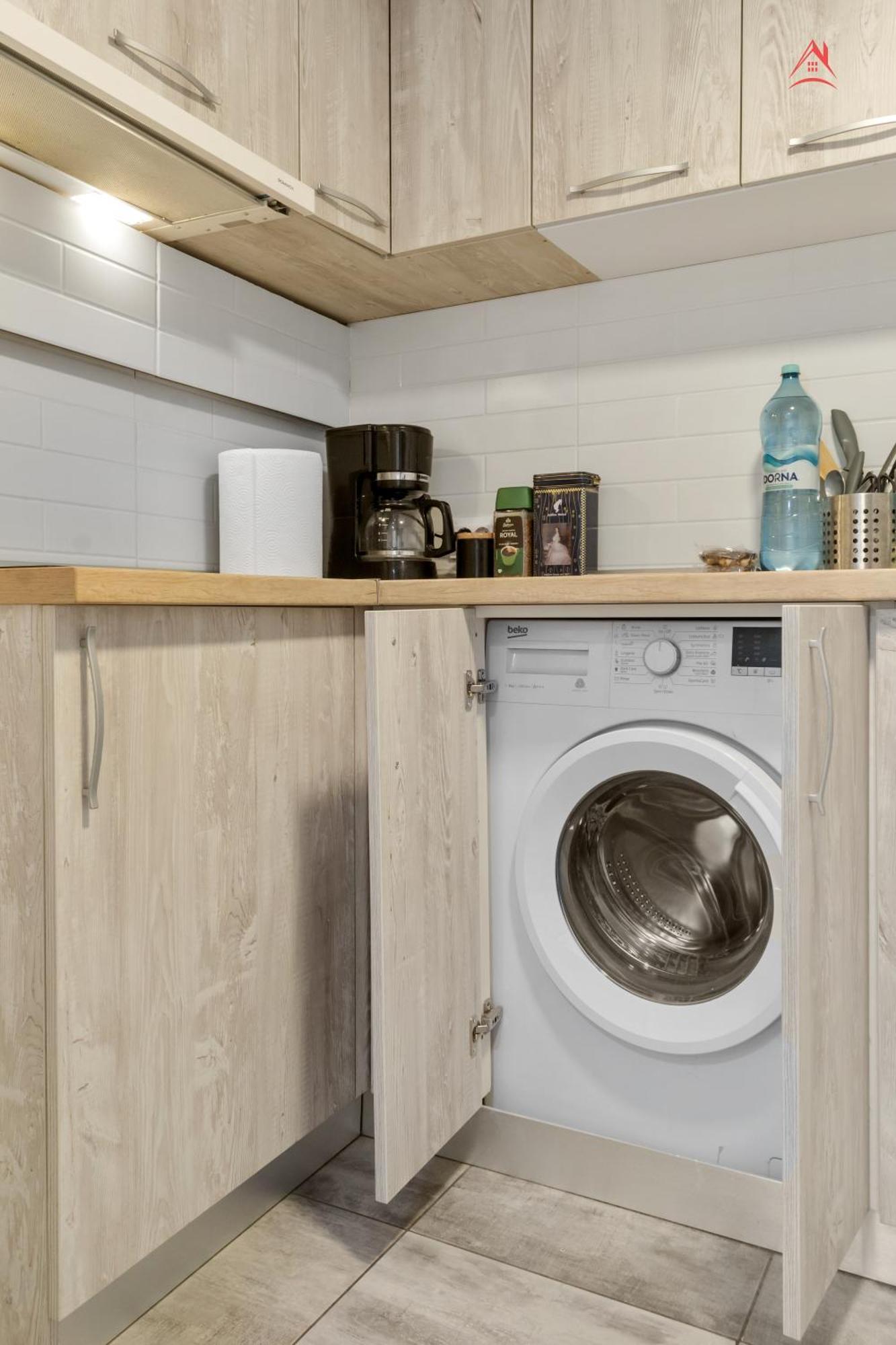 Central Town Cosy Apartment Bucureşti Ngoại thất bức ảnh
