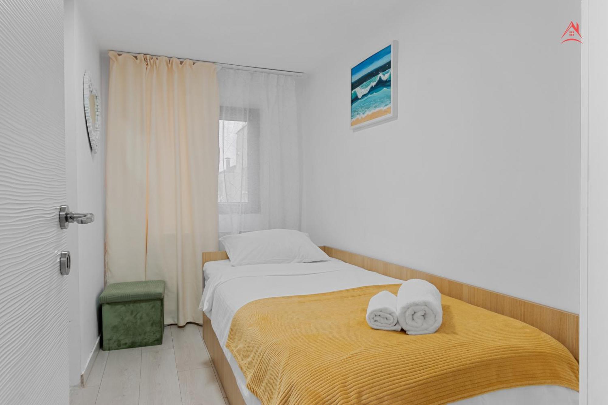 Central Town Cosy Apartment Bucureşti Ngoại thất bức ảnh